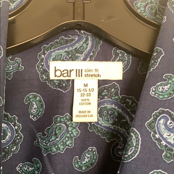 Men’s Bar III PAISLEY blue size Medium button up - Picture 3 of 6